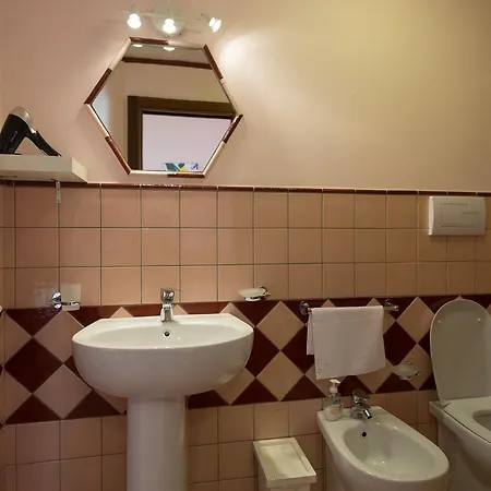Nocleg ze śniadaniem Mielezenzero 3*